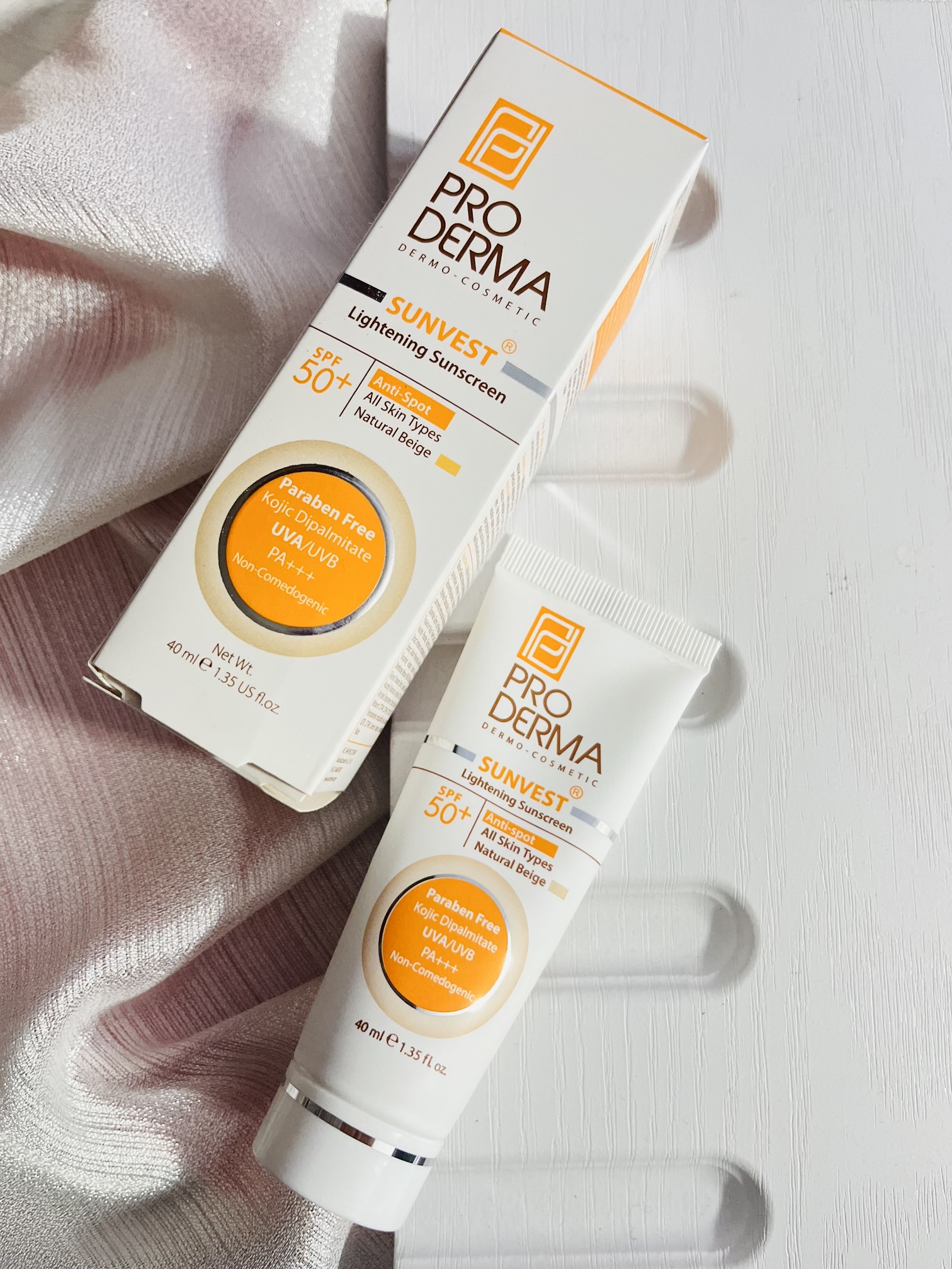 ضد آفتاب بی رنگ ۵۰ درصد پرودرما