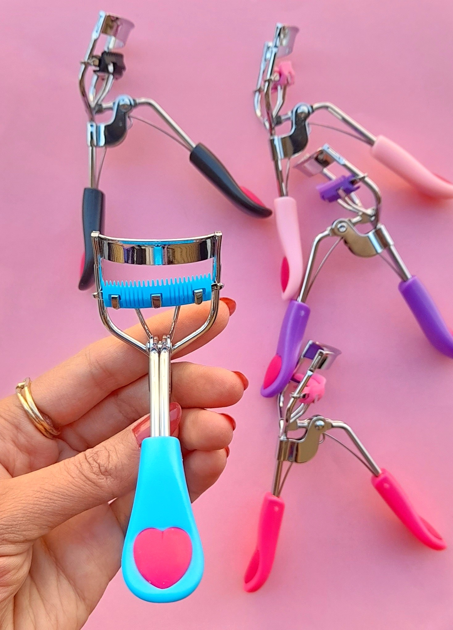 فرمژه شانه دار قلبی